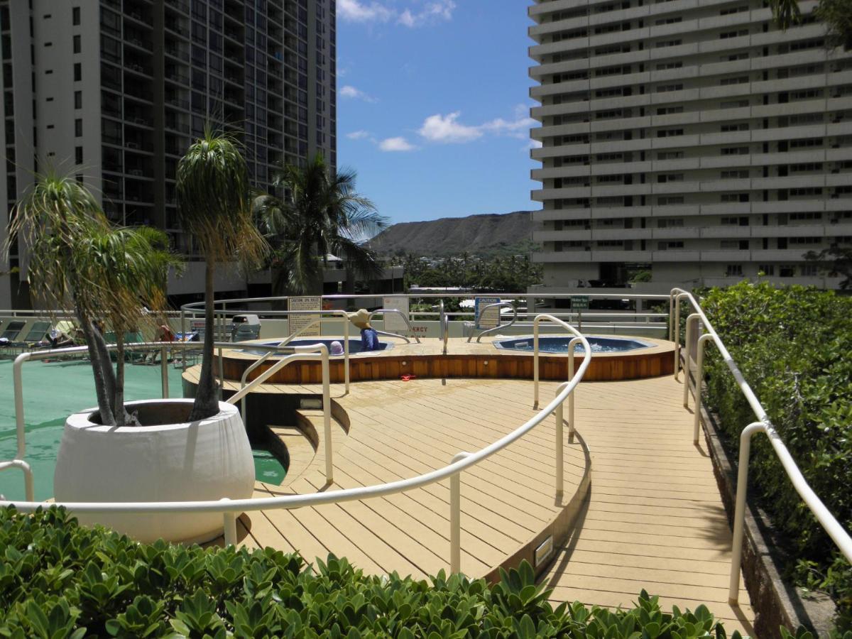 Great Ocean View Condo, Near Beach With Free Parking! Honolulu Exterior foto