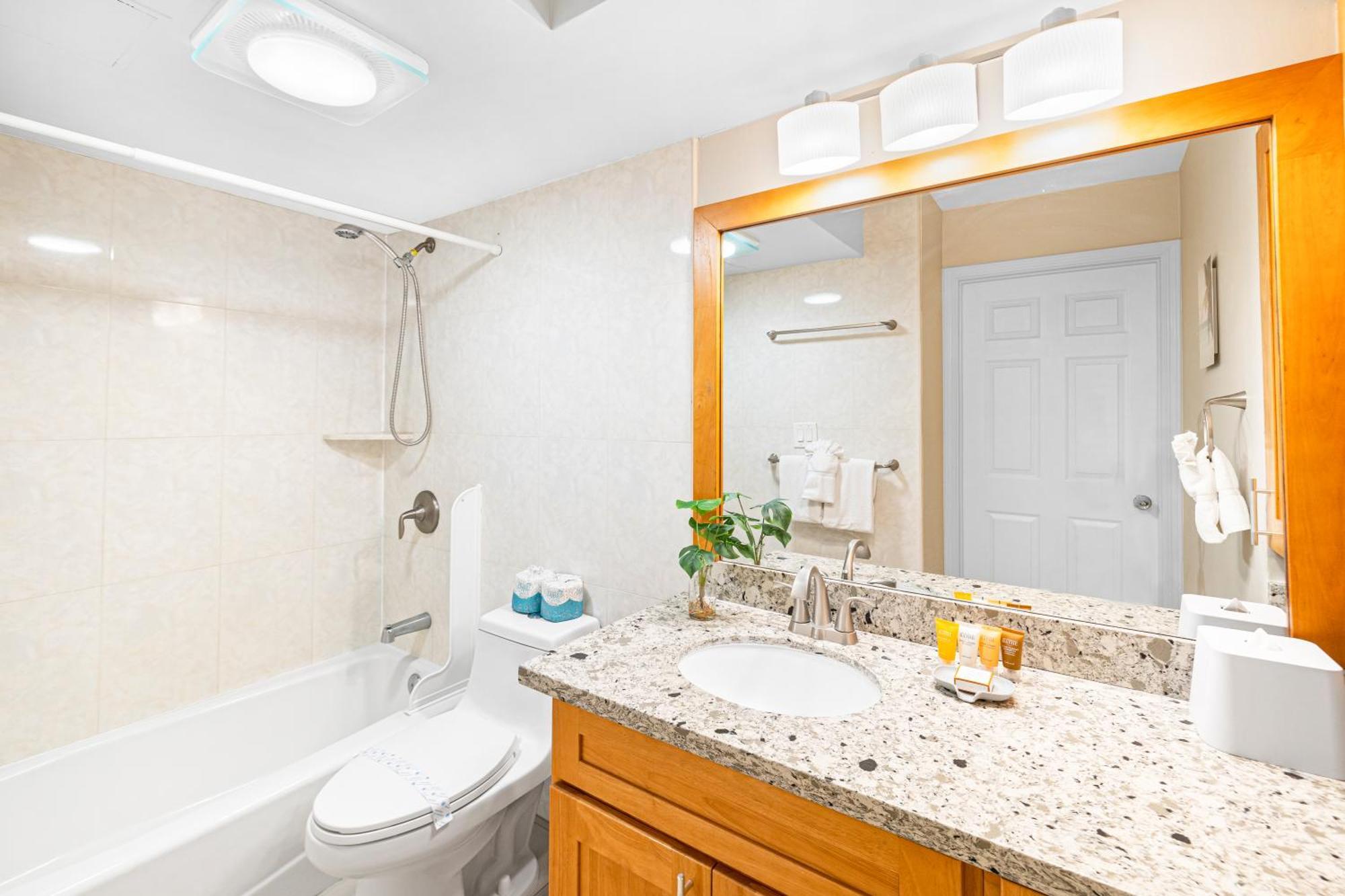 Great Ocean View Condo, Near Beach With Free Parking! Honolulu Exterior foto